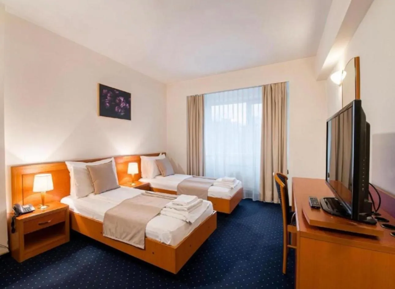 Pension De Lux Königsbrunn 0*,  Duitsland